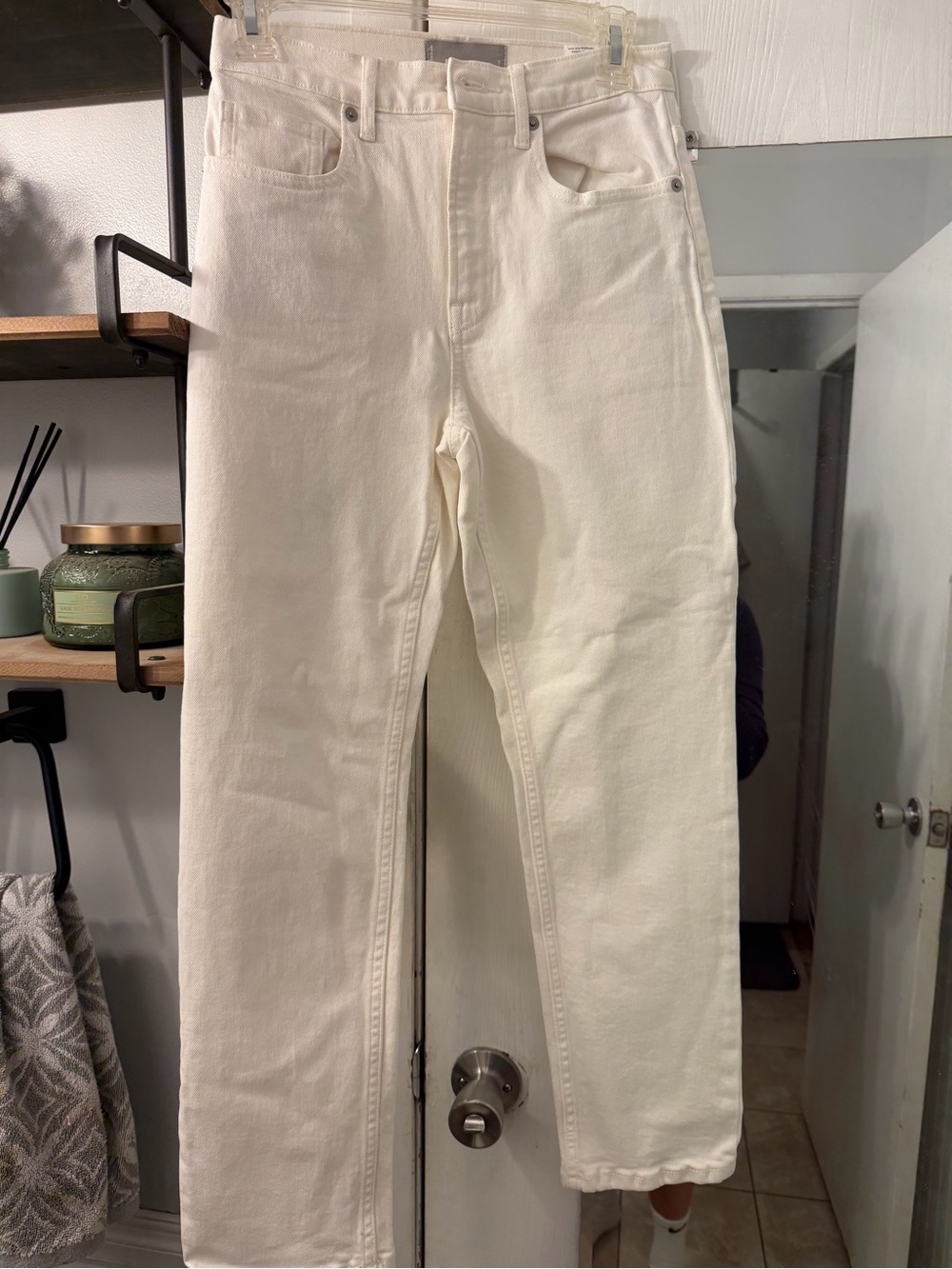 Everlane Cream Straight-Leg Jeans